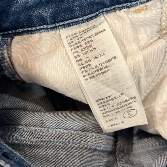 Hollister jeans! - Picture 3 of 4